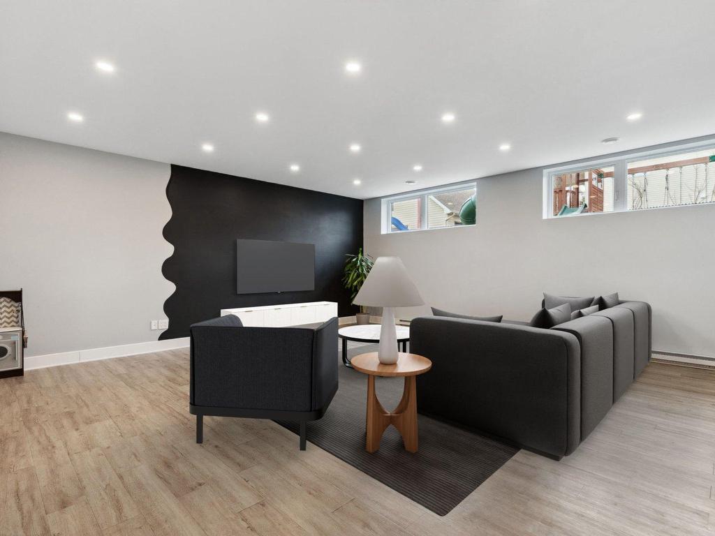 









3587


Rue Lareau

,
Carignan,




QC
J3L0J3

