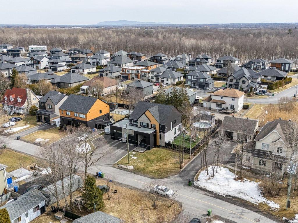 









3587


Rue Lareau

,
Carignan,




QC
J3L0J3

