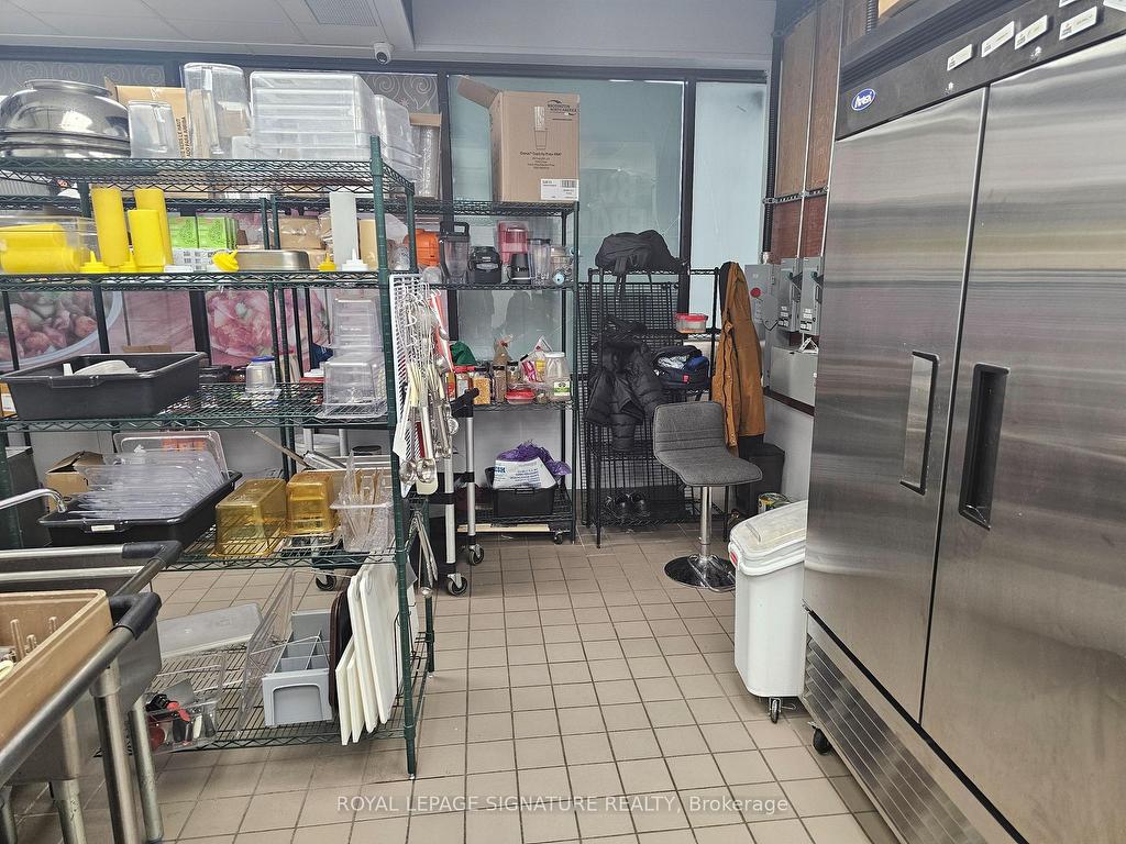 









320


Harwood

Avenue, 4,
Ajax,




ON
L1S 2J1

