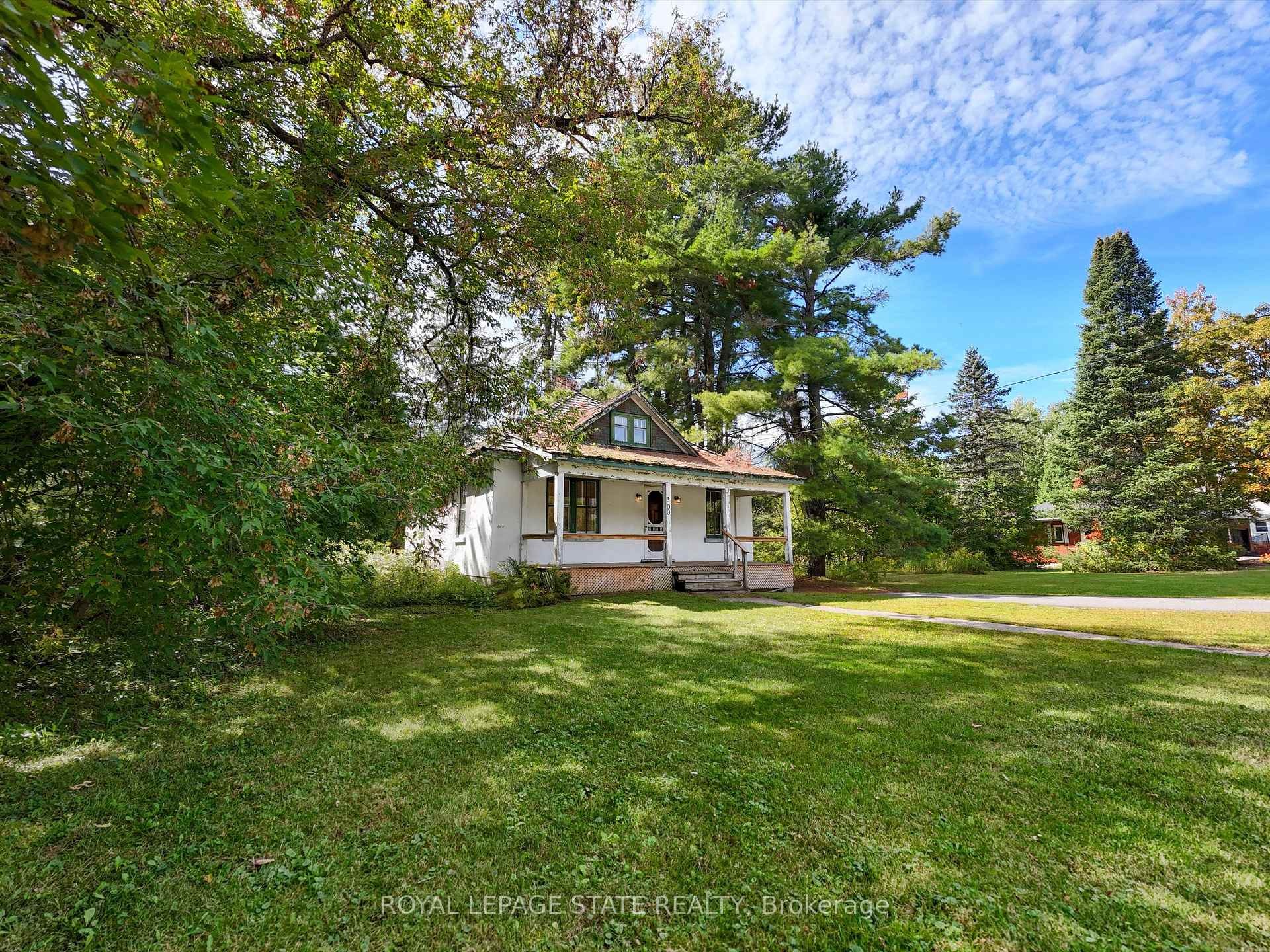 









300


Manitoba

Street,
Bracebridge,




ON
P1L 2C9

