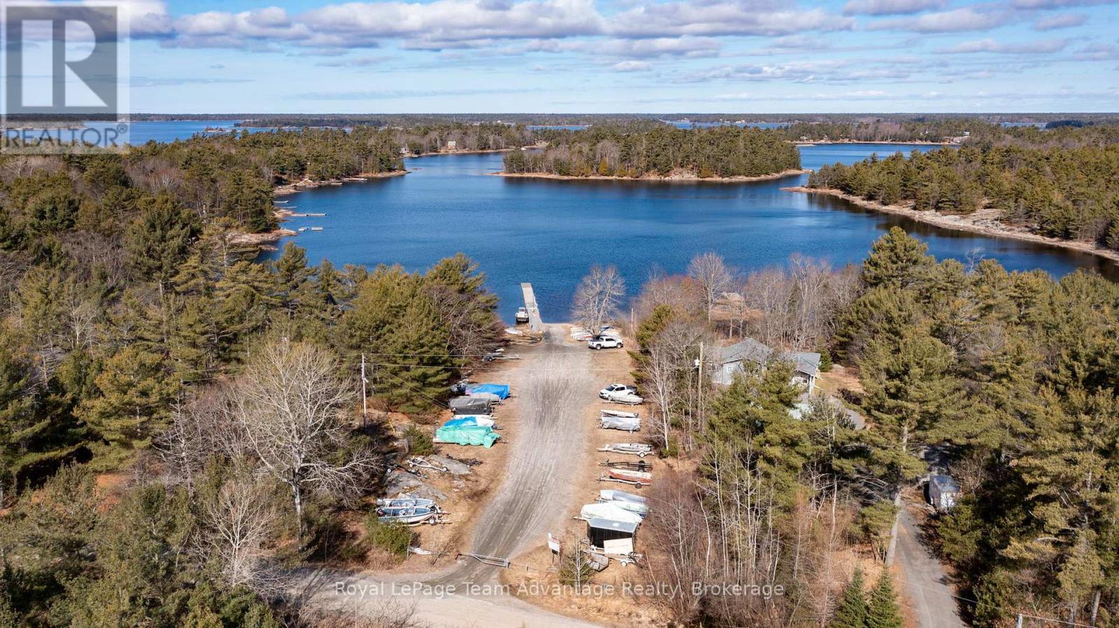 












72 RICHWOOD DRIVE

,
The Archipelago (Archipelago North),




Ontario
P0G1G0

