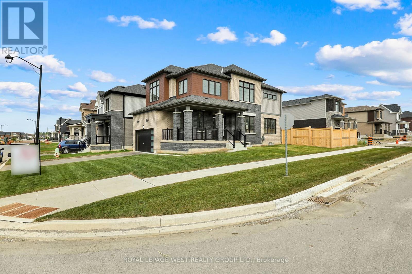 












124 LILAC CIRCLE

,
Haldimand,




Ontario
N3W2G9

