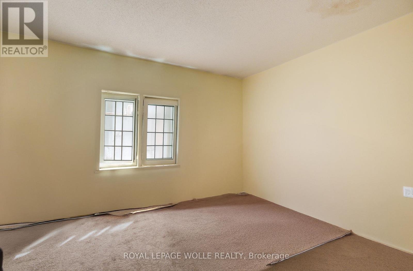 












17 - 465 WOOLWICH STREET N

,
Waterloo,




Ontario
N2K3S4

