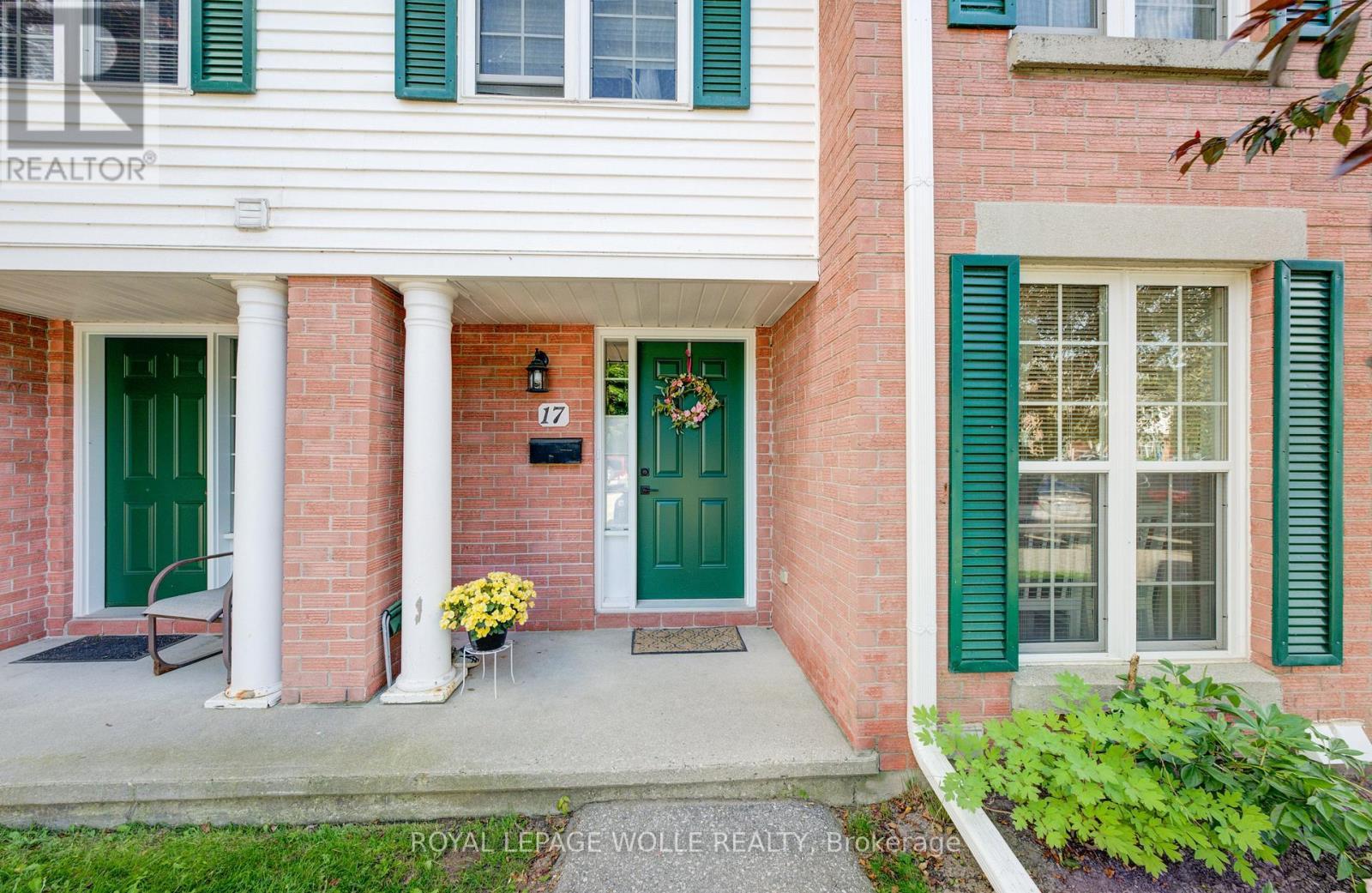 












17 - 465 WOOLWICH STREET N

,
Waterloo,




Ontario
N2K3S4

