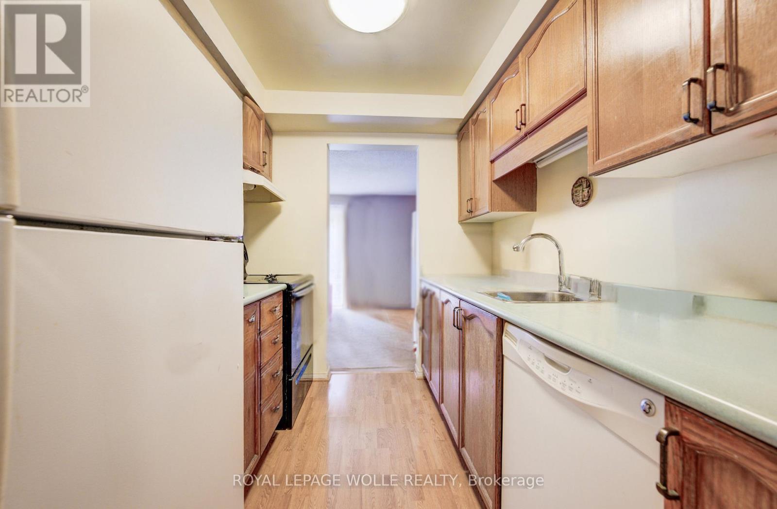 












17 - 465 WOOLWICH STREET N

,
Waterloo,




Ontario
N2K3S4

