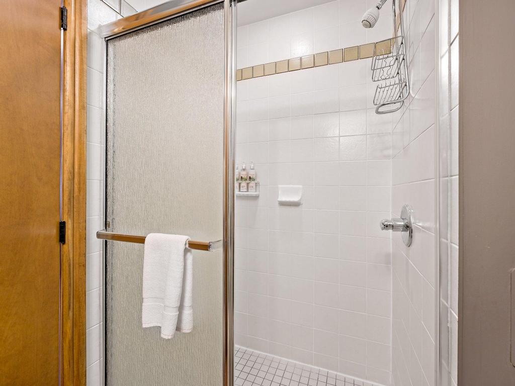 









2396


Rue Labelle

, 127,
Mont-Tremblant,




QC
J8E1T8

