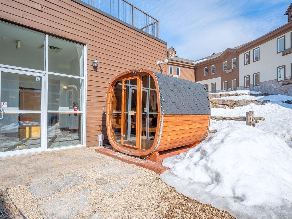 









2396


Rue Labelle

, 127,
Mont-Tremblant,




QC
J8E1T8

