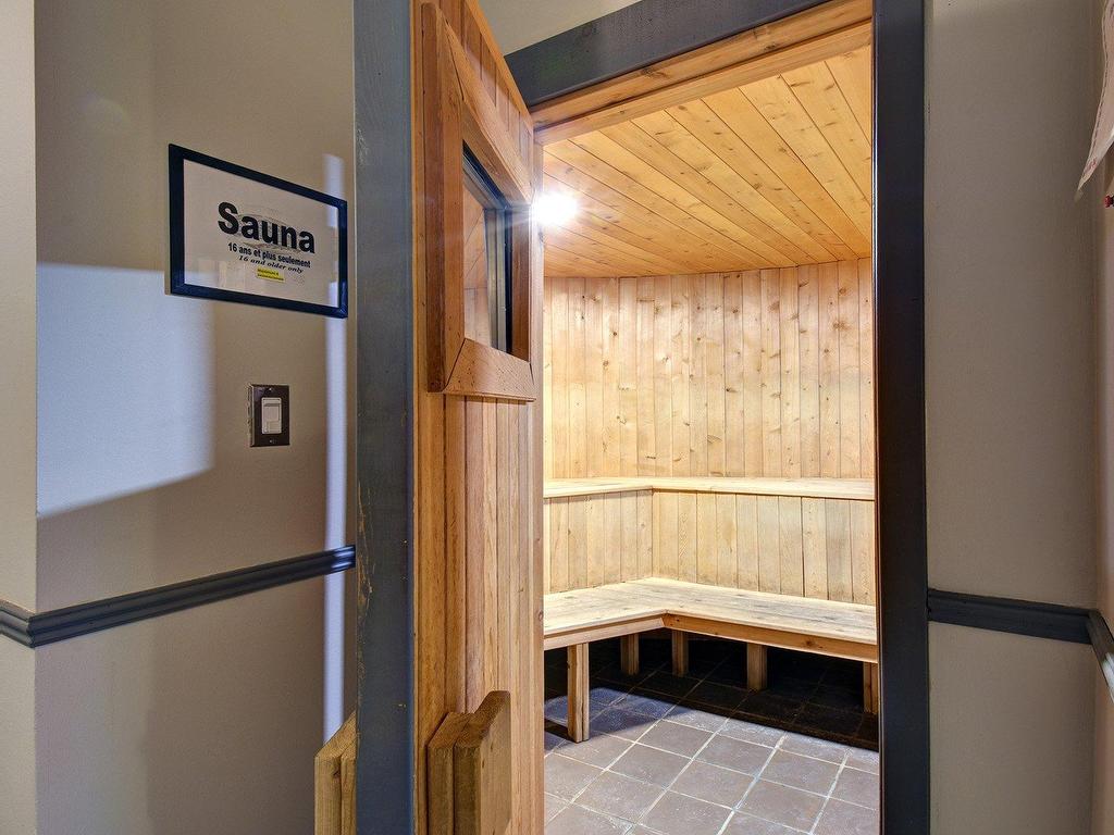 









2396


Rue Labelle

, 127,
Mont-Tremblant,




QC
J8E1T8

