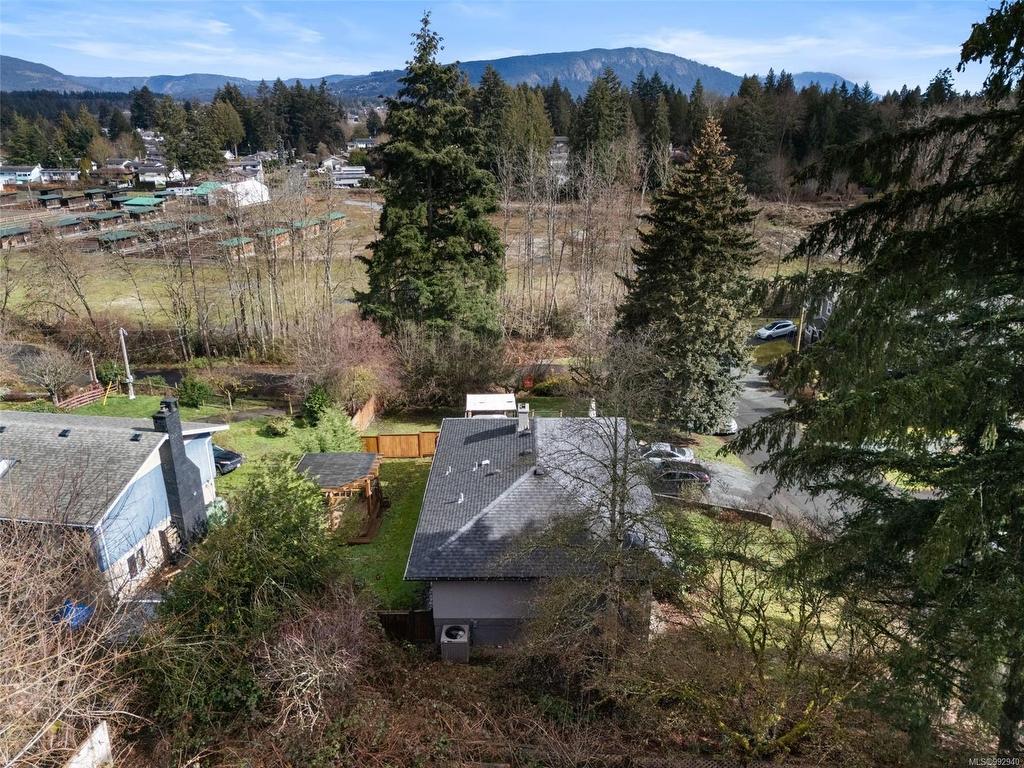 









3039


Lashman

Ave,
Duncan,




BC
V9L 1C8

