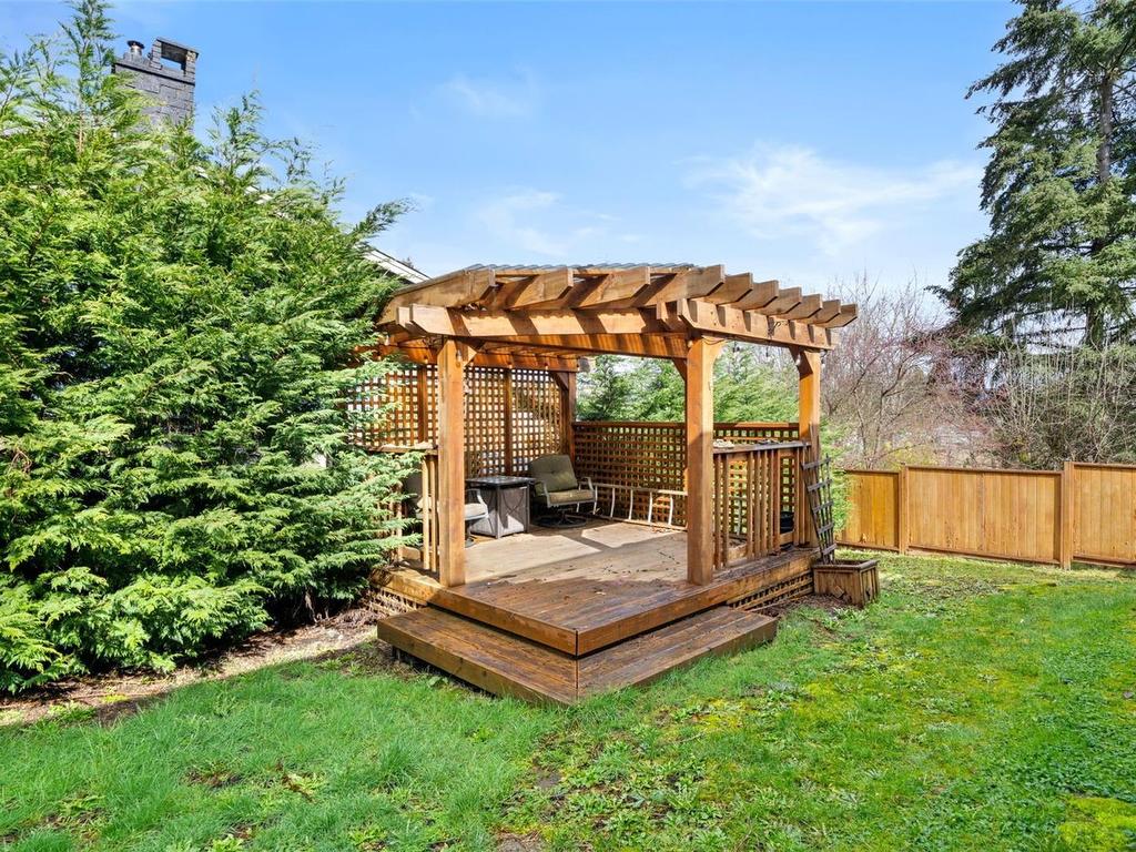 









3039


Lashman

Ave,
Duncan,




BC
V9L 1C8

