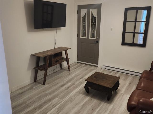 









1314

 - 1316


Rue St-Joseph

,
Valcourt - Ville,




QC
J0E2L0

