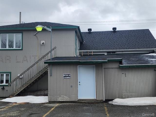 









1314

 - 1316


Rue St-Joseph

,
Valcourt - Ville,




QC
J0E2L0

