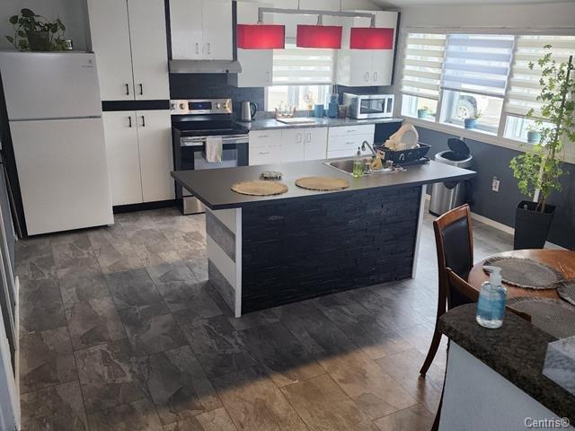 









1314

 - 1316


Rue St-Joseph

,
Valcourt - Ville,




QC
J0E2L0

