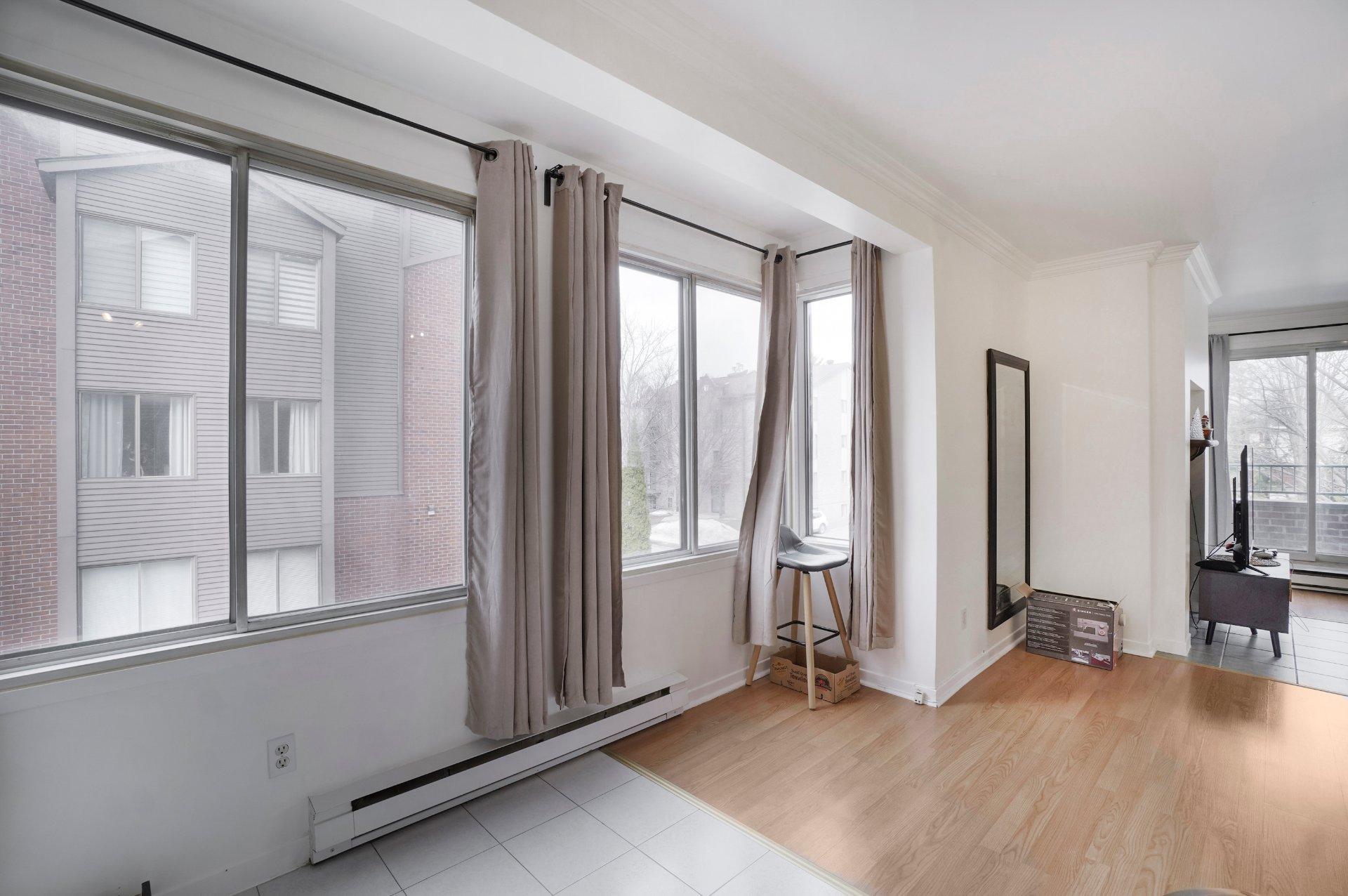 









166


Av. du Manoir

, 3,
Montréal (L'Île-Bizard/Sainte-Geneviève),




QC
H9C2R4


