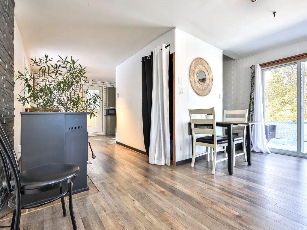 









1591


Route 148

,
Papineauville,




QC
J0V1R0

