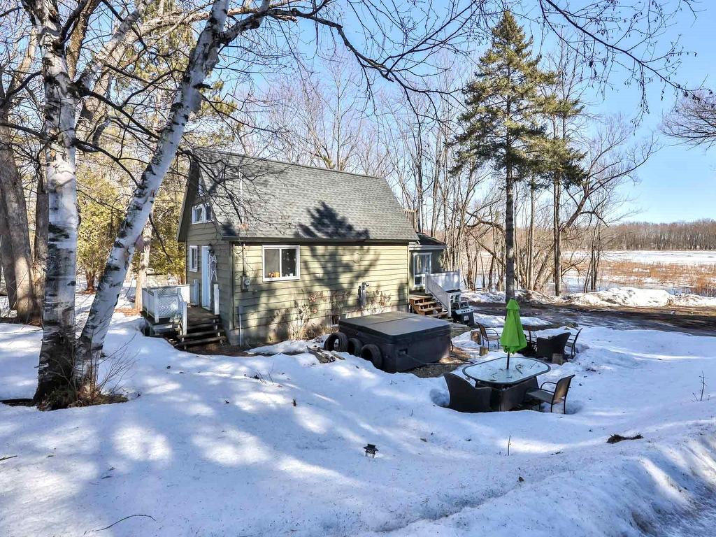 









1591


Route 148

,
Papineauville,




QC
J0V1R0


