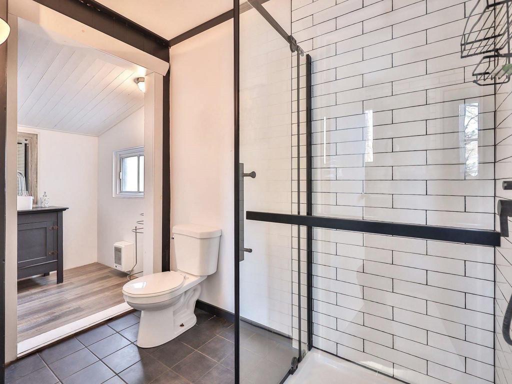 









1591


Route 148

,
Papineauville,




QC
J0V1R0

