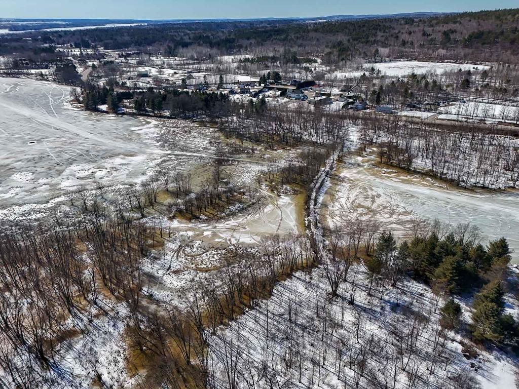 









1591


Route 148

,
Papineauville,




QC
J0V1R0

