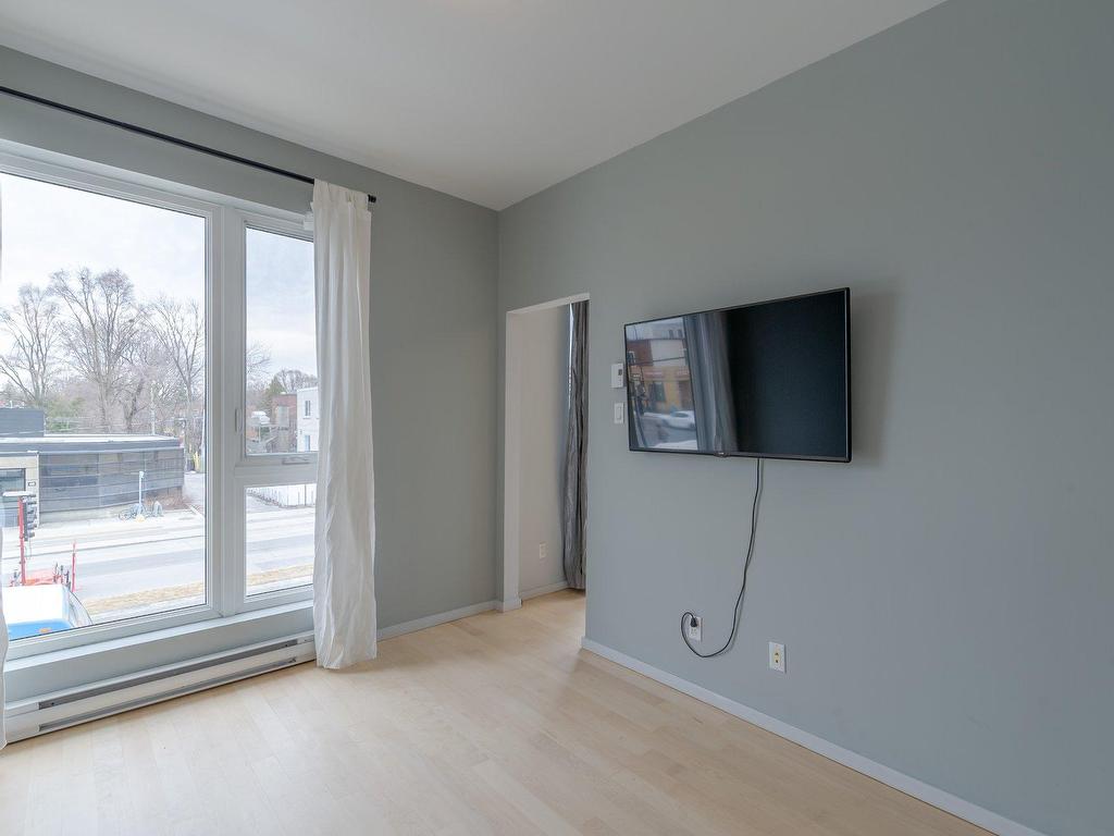 









10700


Rue Berri

, 204,
Montréal (Ahuntsic-Cartierville),




QC
H3L2H4

