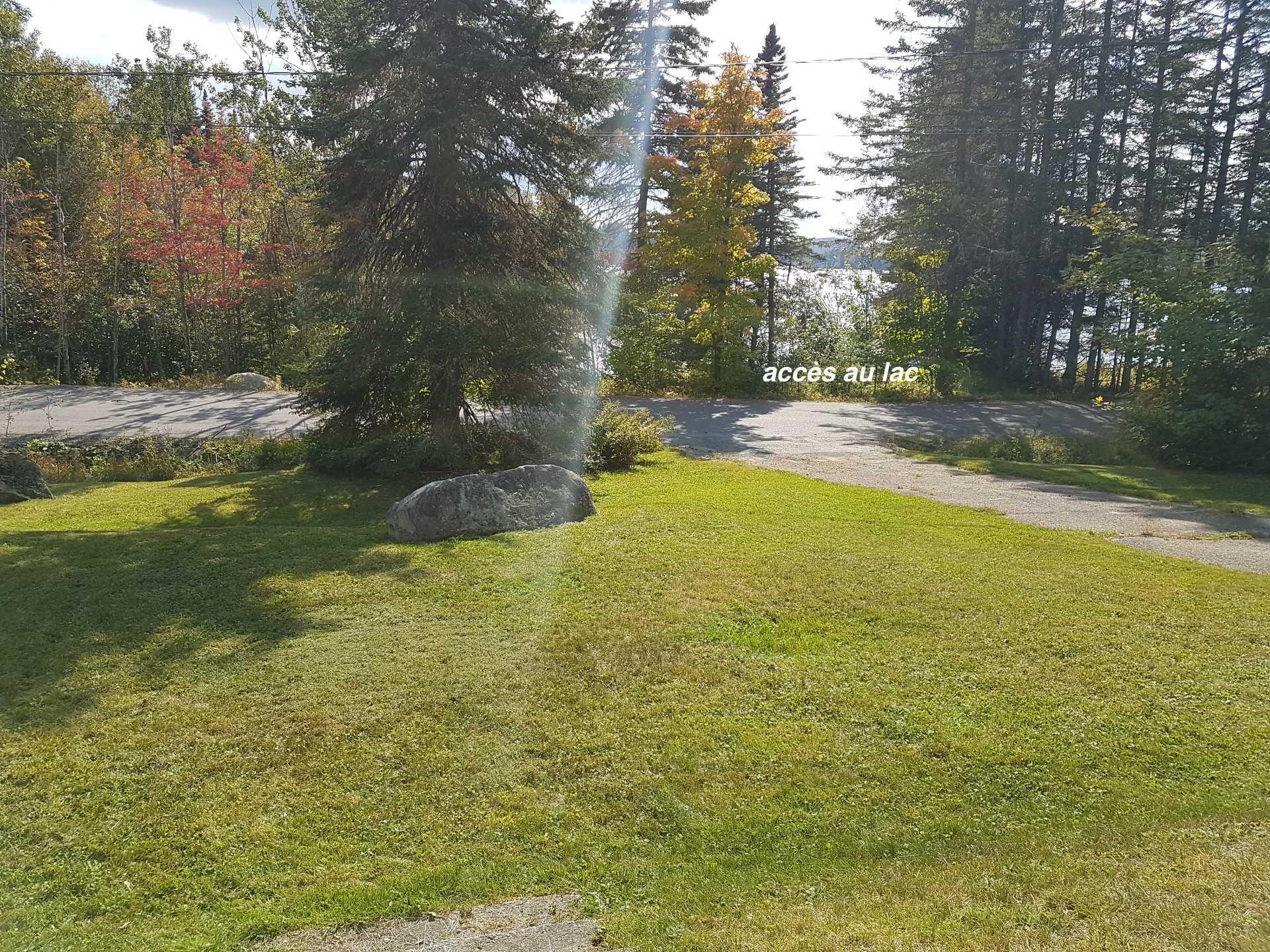 









1


Av. de Champfleury

,
Estérel,




QC
J0T1E0

