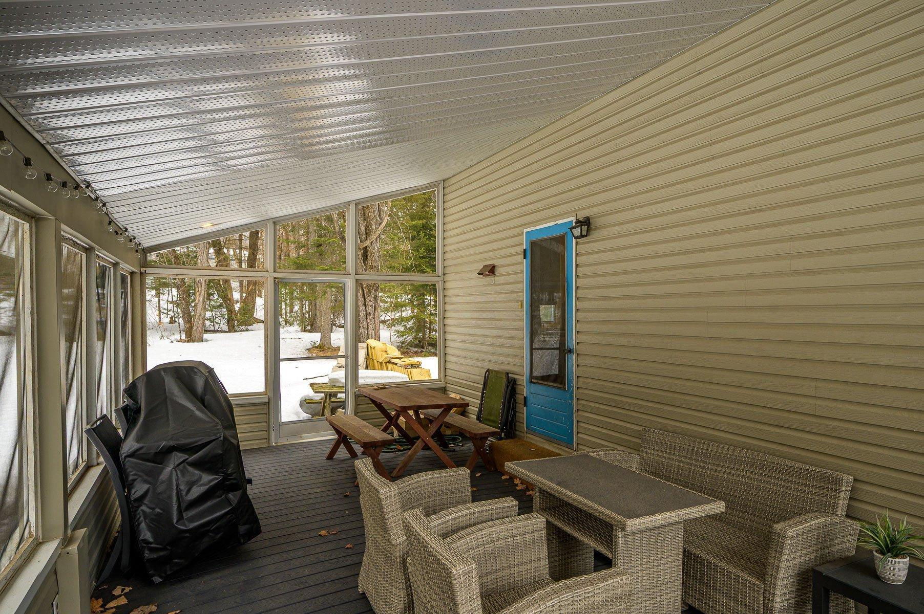 









1


Av. de Champfleury

,
Estérel,




QC
J0T1E0

