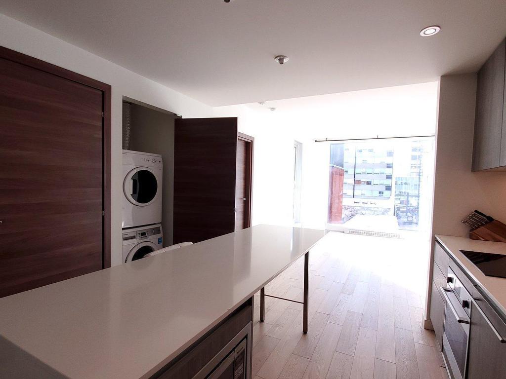 









1450


Boul. René-Lévesque O.

, 312,
Montréal (Ville-Marie),




QC
H3G0E1

