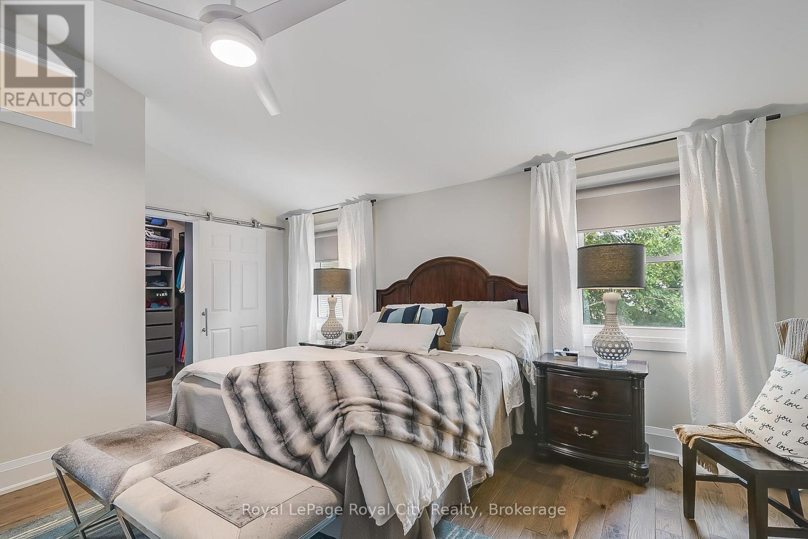 












1 HUNTINGTON PLACE

,
Guelph (Kortright East),




Ontario
N1G4C9

