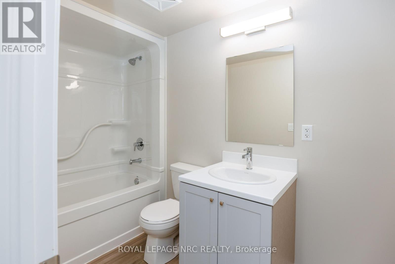 












333 - 50 HERRICK AVENUE

,
St. Catharines (Oakdale),




Ontario
L2P2T9

