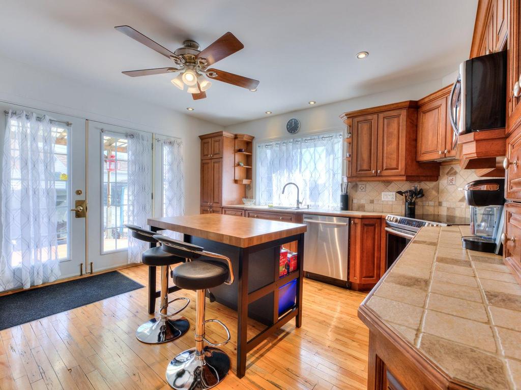 









203


Rue Villeneuve

,
Saint-Eustache,




QC
J7P2G1

