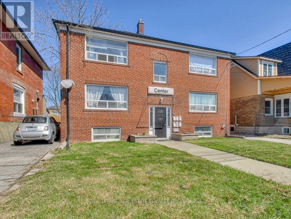 












197 ROYAL YORK ROAD

,
Toronto,




Ontario
M8V2V5

