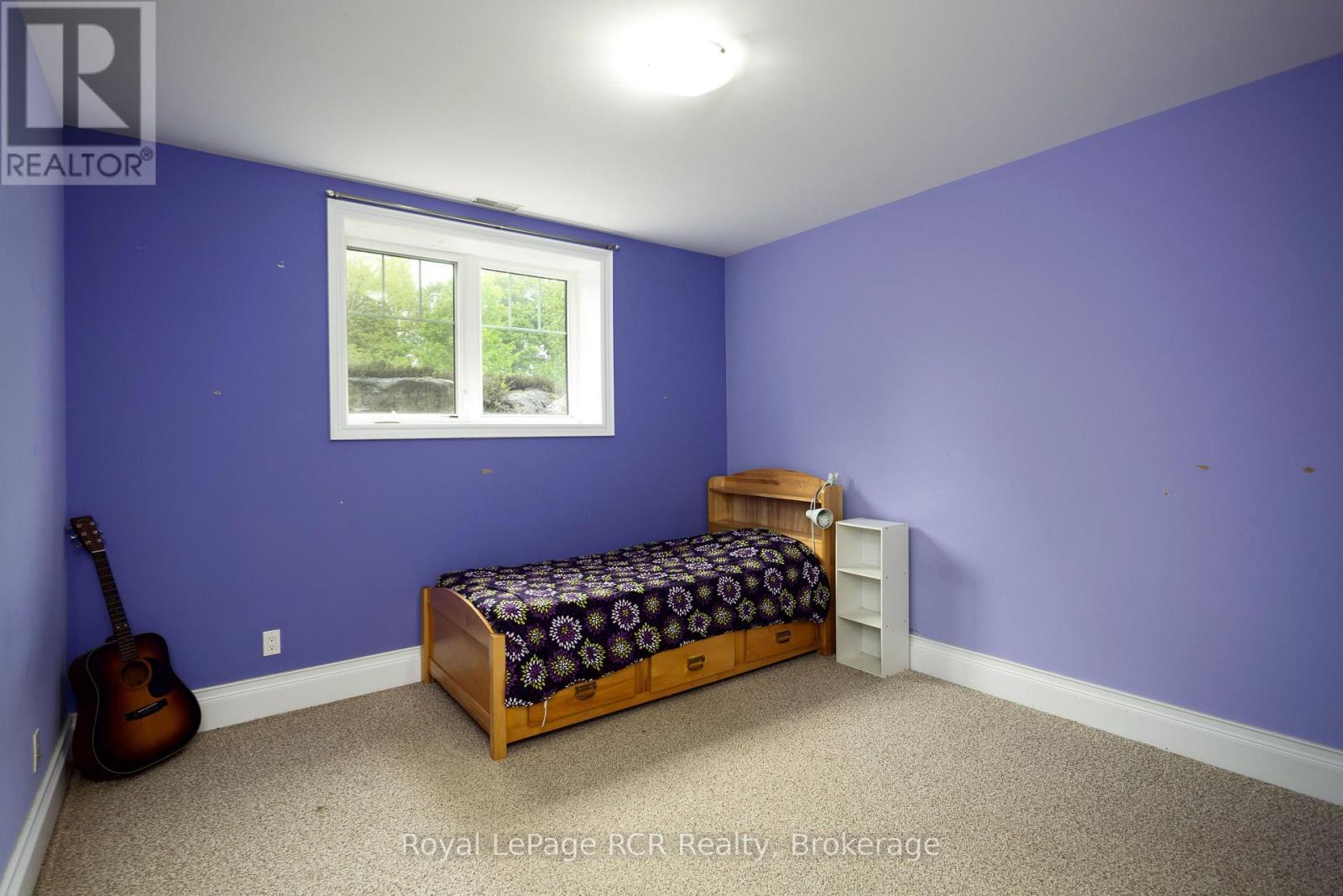 












023038 HOLLAND-SYDENHAM TOWNLINE

,
Chatsworth,




Ontario
N0H1G0

