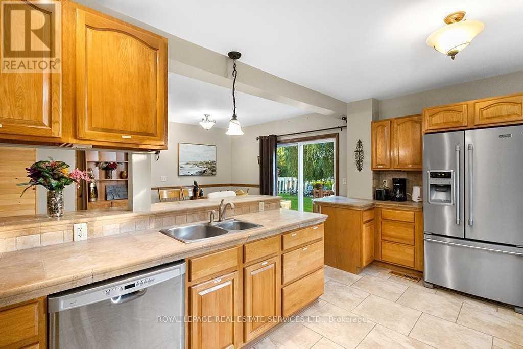 












7011 HIGHWAY 6 HIGHWAY

,
Northern Bruce Peninsula,




Ontario
N0H2R0


