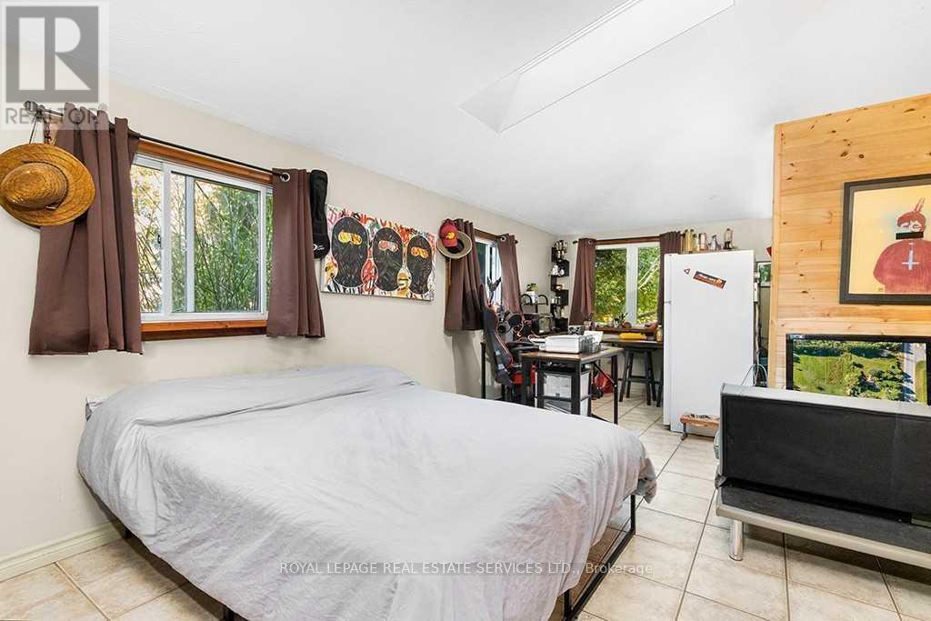 












7011 HIGHWAY 6 HIGHWAY

,
Northern Bruce Peninsula,




Ontario
N0H2R0


