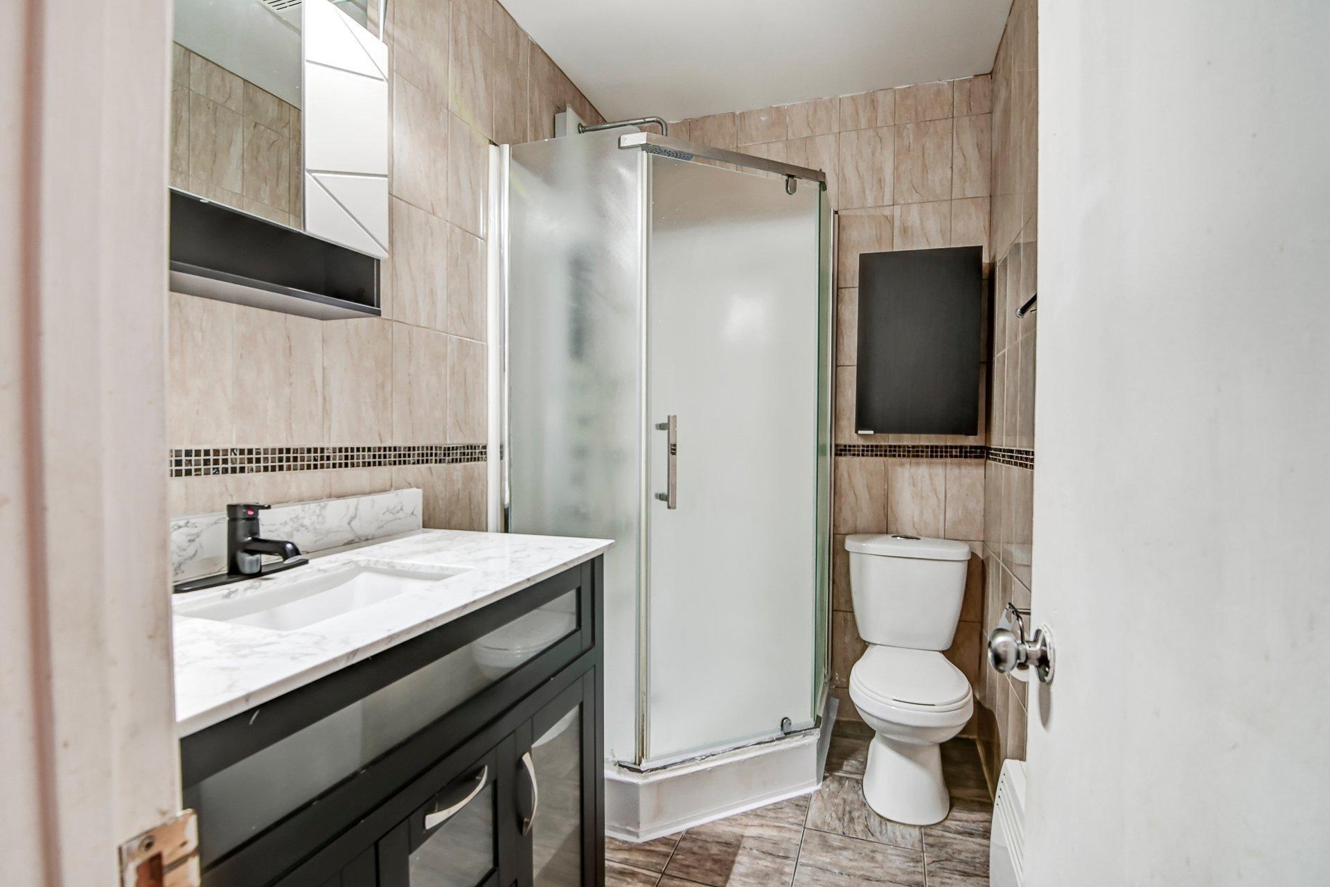 









92


Rue Viking

,
Dollard-des-Ormeaux,




QC
H9G2P1

