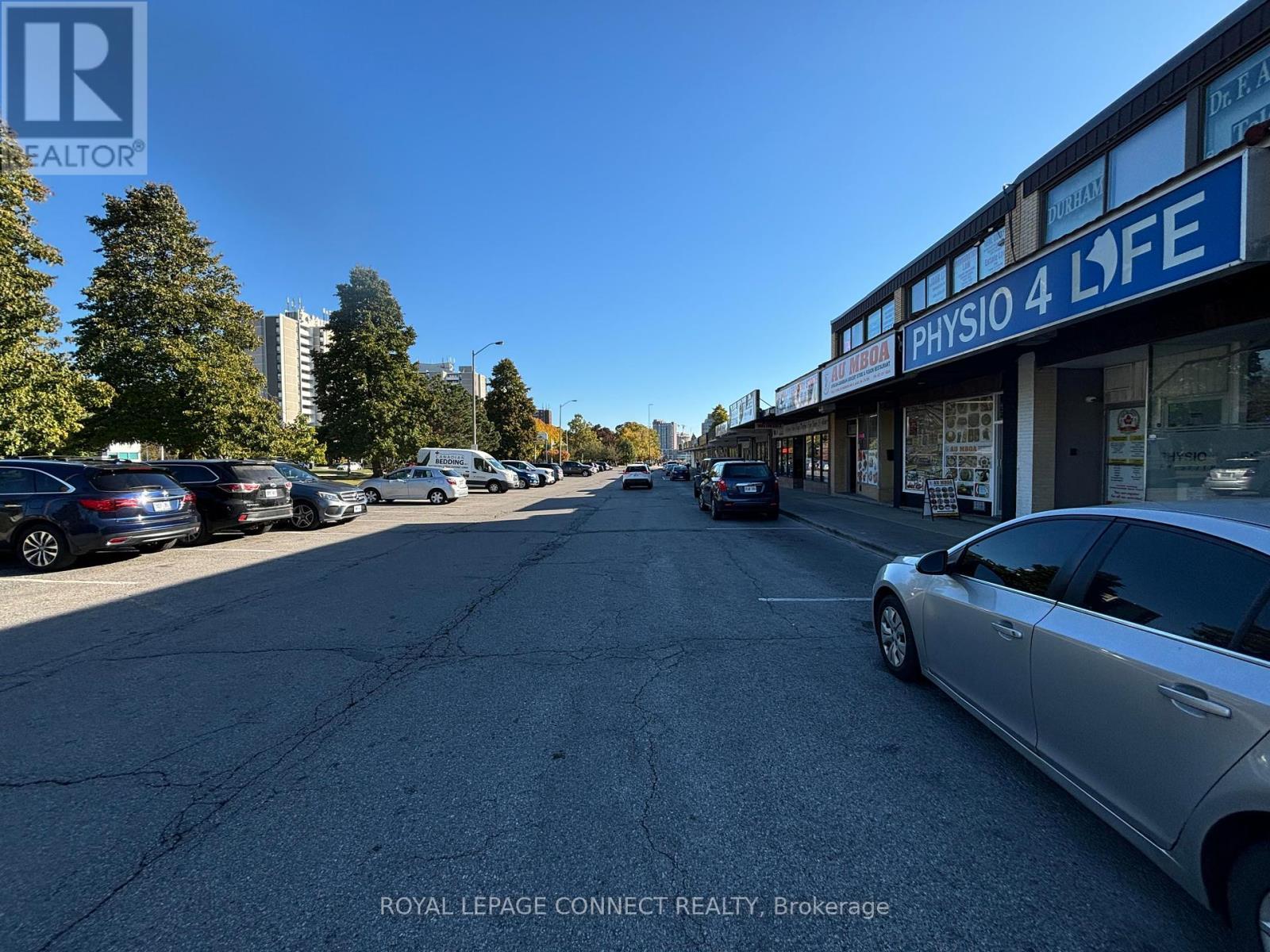












1 - 62 HARWOOD AVENUE S

,
Ajax,




Ontario
L1S2H6

