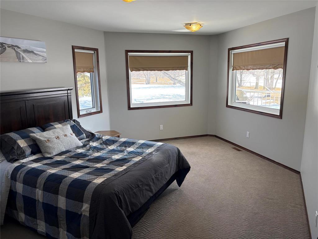 












114 Pleasant Valley Drive

,
Pelican Lake,




Manitoba
R0K0C0

