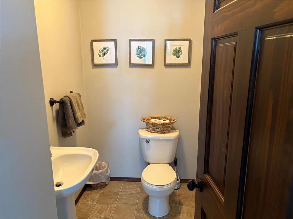 












114 Pleasant Valley Drive

,
Pelican Lake,




Manitoba
R0K0C0


