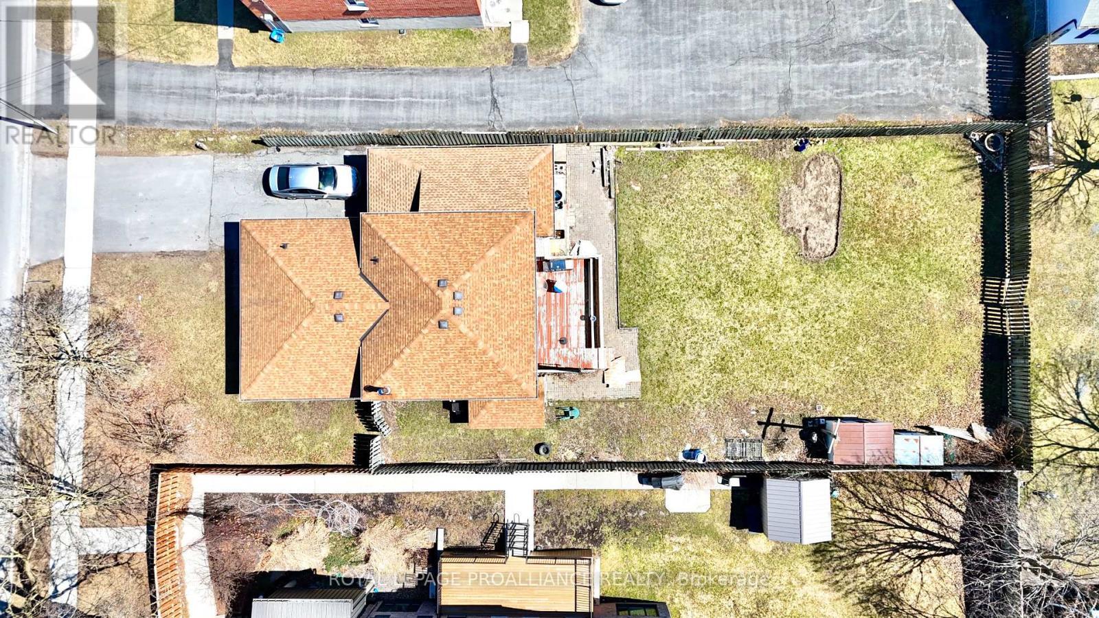 












57 DONALD STREET

,
Belleville (Belleville Ward),




Ontario
K8P2J2

