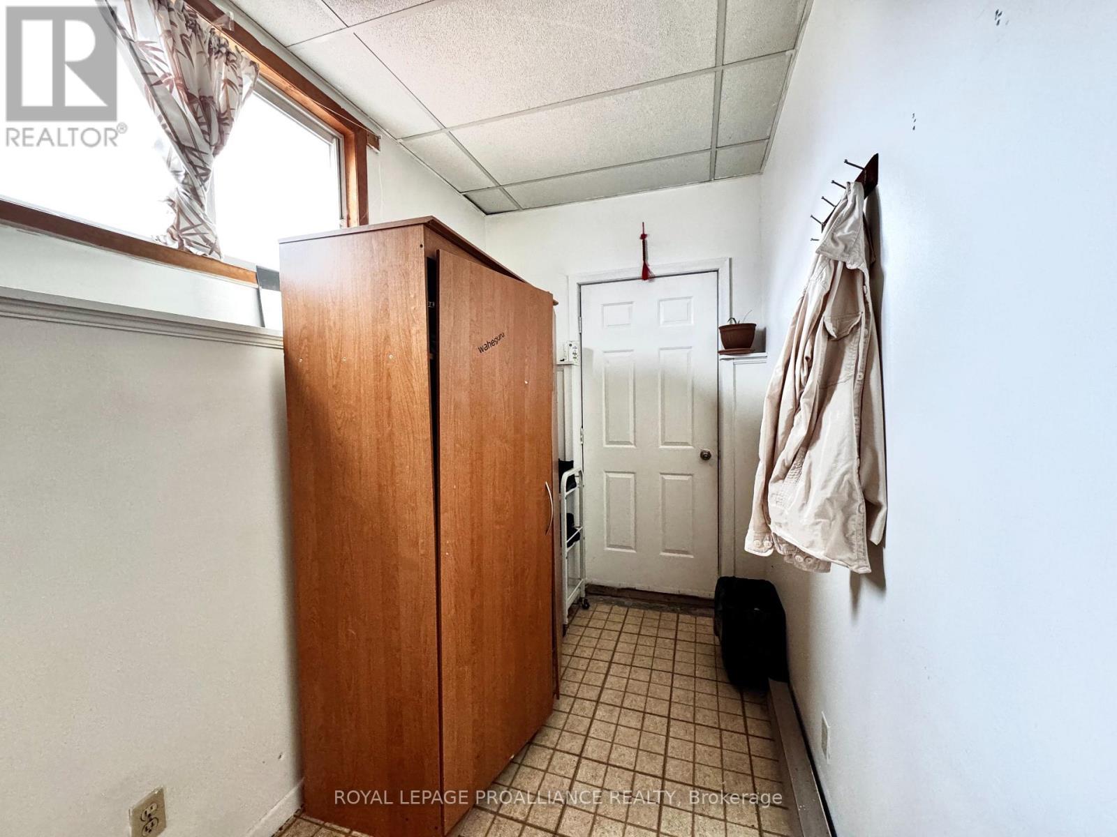 












57 DONALD STREET

,
Belleville (Belleville Ward),




Ontario
K8P2J2

