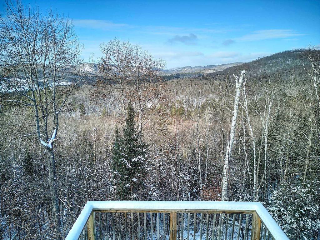









4575


Rue de la Rogeloise

,
Sainte-Adèle,




QC
J8B3L3

