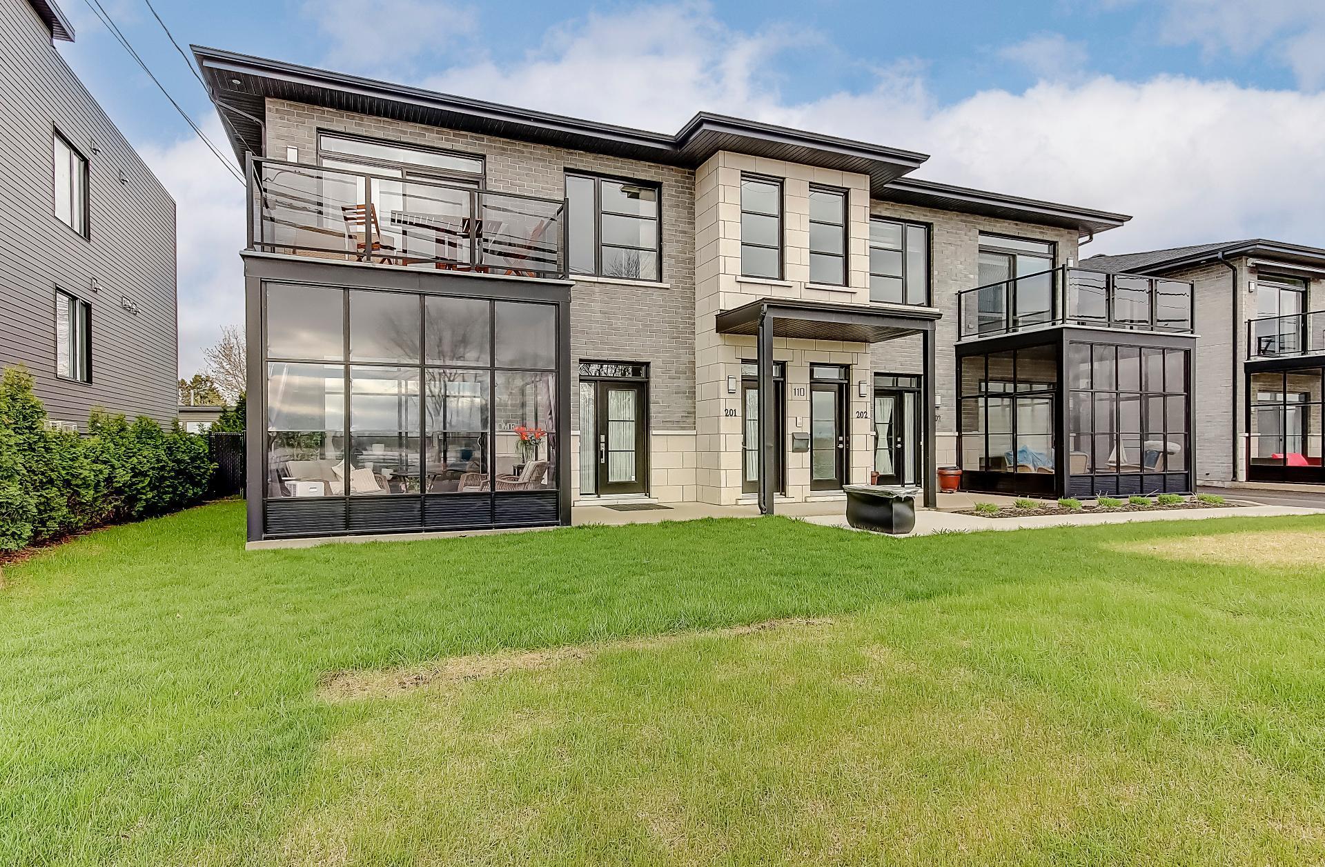 









110


Rue Jean-Talon

, 102,
Saint-Jean-sur-Richelieu,




QC
J2W1R3

