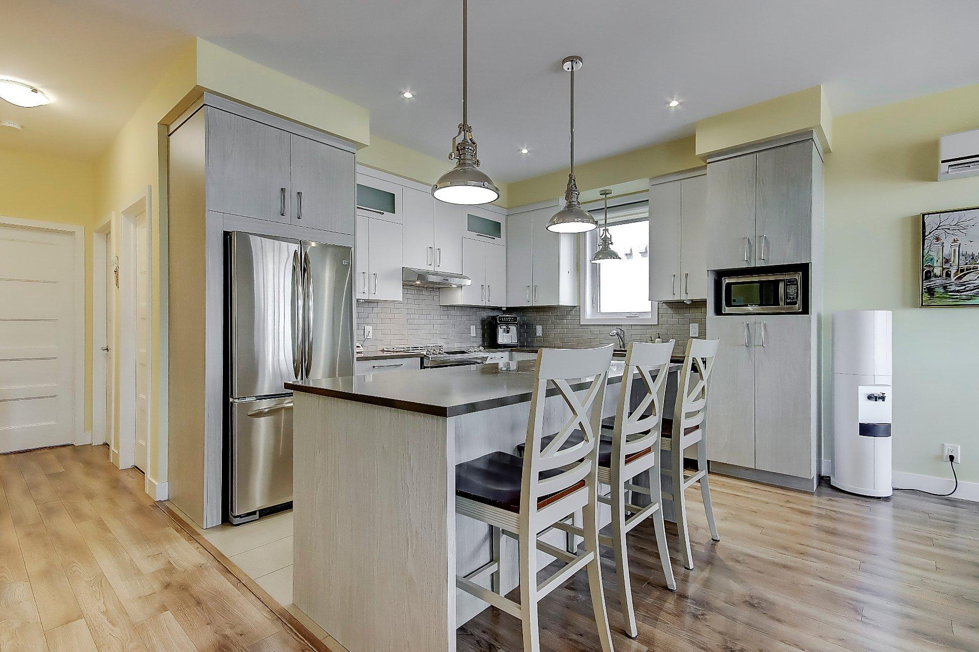 









110


Rue Jean-Talon

, 102,
Saint-Jean-sur-Richelieu,




QC
J2W1R3

