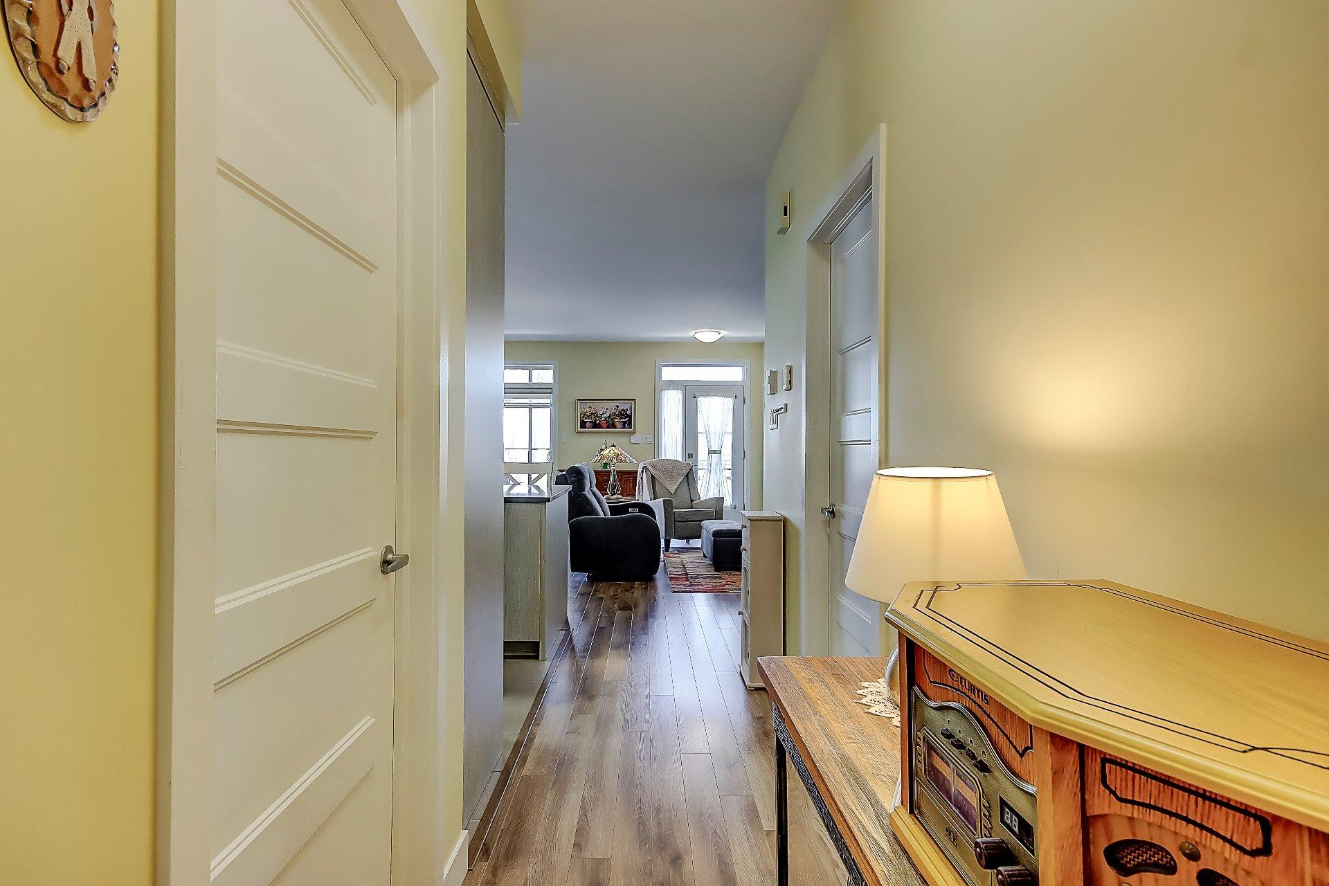 









110


Rue Jean-Talon

, 102,
Saint-Jean-sur-Richelieu,




QC
J2W1R3

