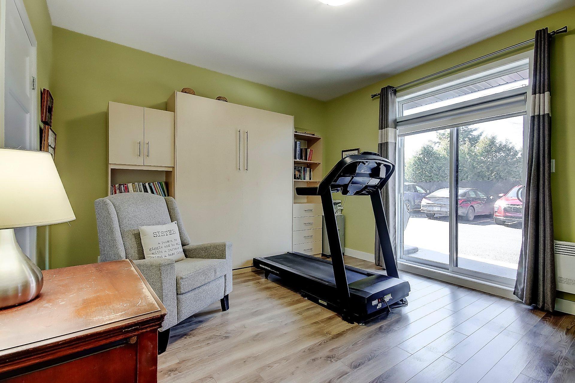 









110


Rue Jean-Talon

, 102,
Saint-Jean-sur-Richelieu,




QC
J2W1R3

