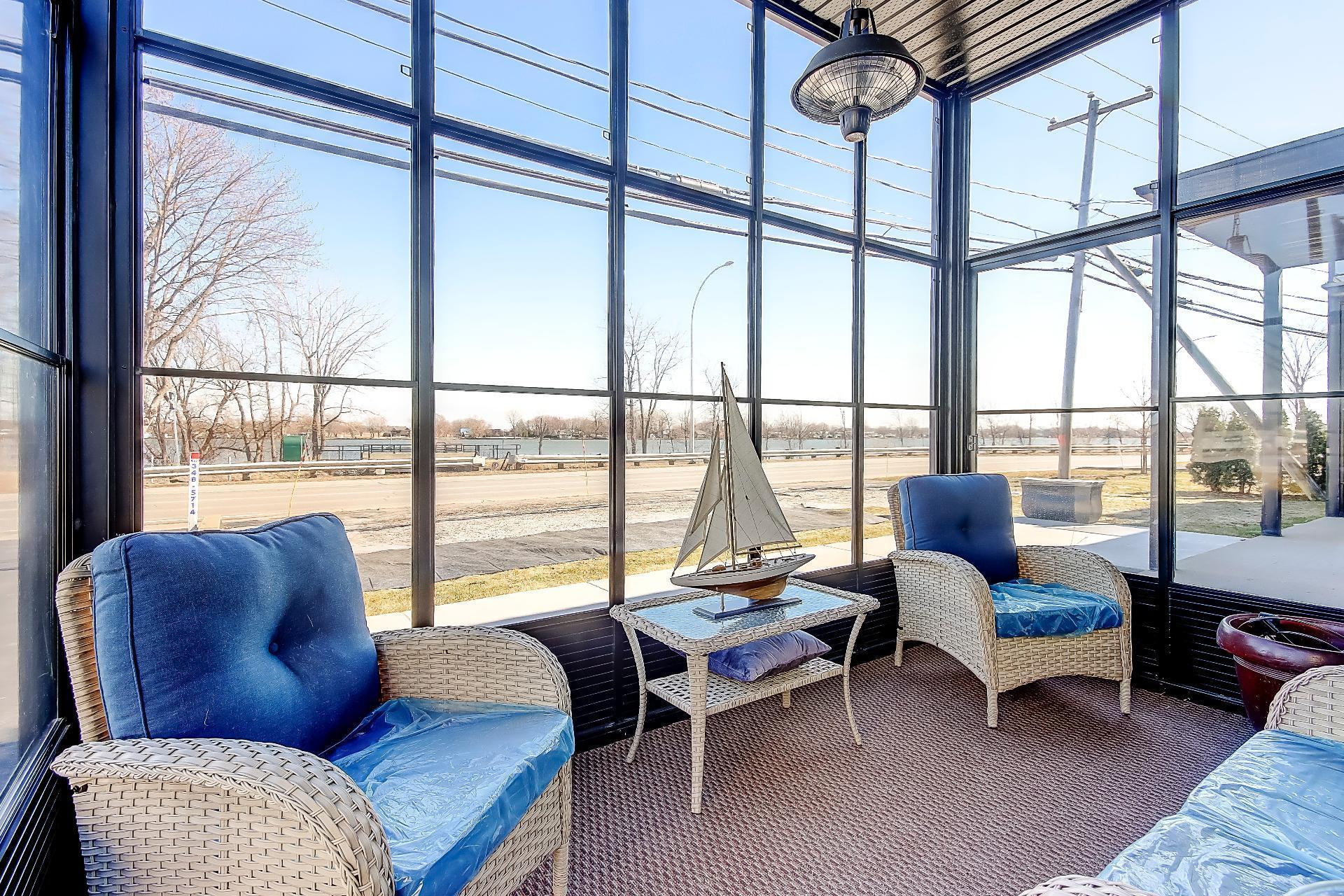 









110


Rue Jean-Talon

, 102,
Saint-Jean-sur-Richelieu,




QC
J2W1R3

