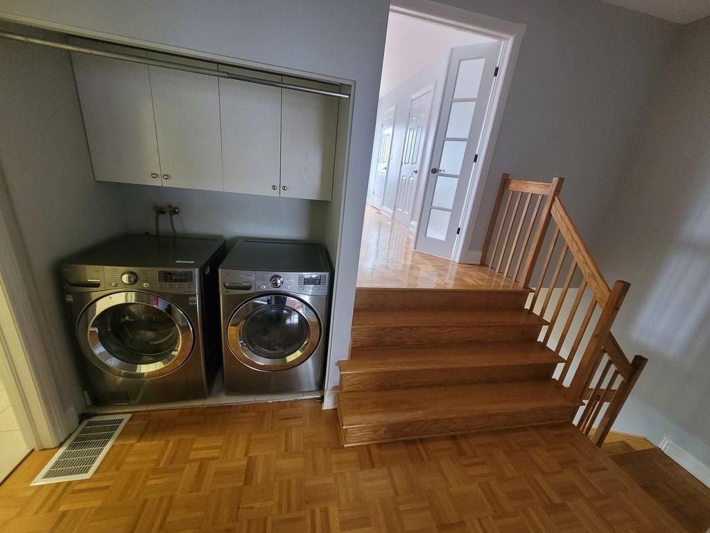 









6872


Rue Marie-Guyart

,
Montréal (LaSalle),




QC
H8N3G7

