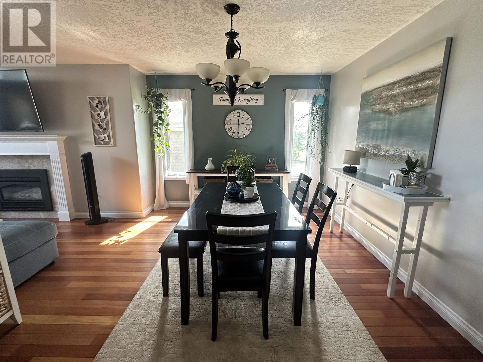 












5543 MAXHAMISH CRESCENT

,
Fort Nelson,




British Columbia
V0C1R0

