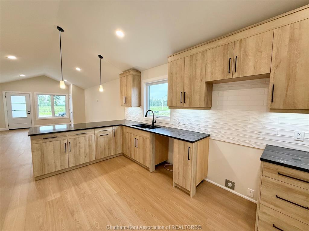 









216


IRONWOOD

Trail,
Chatham,




ON
N7M0T3

