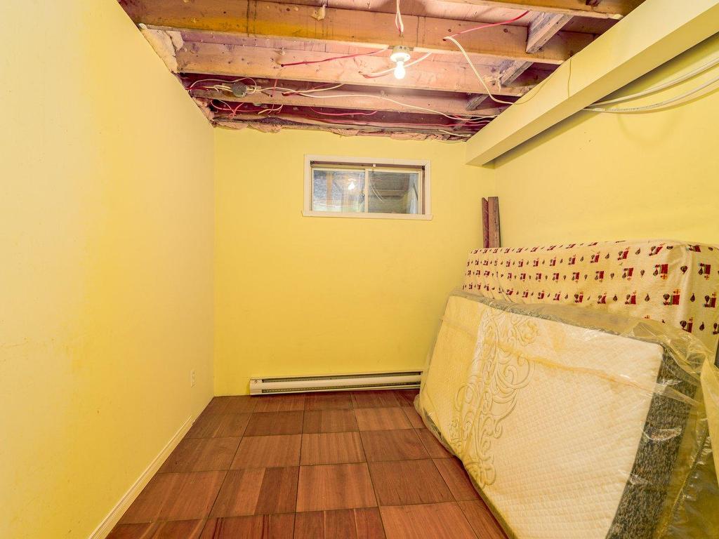 









130


Ch. Labrie

,
Bury,




QC
J0B1J0

