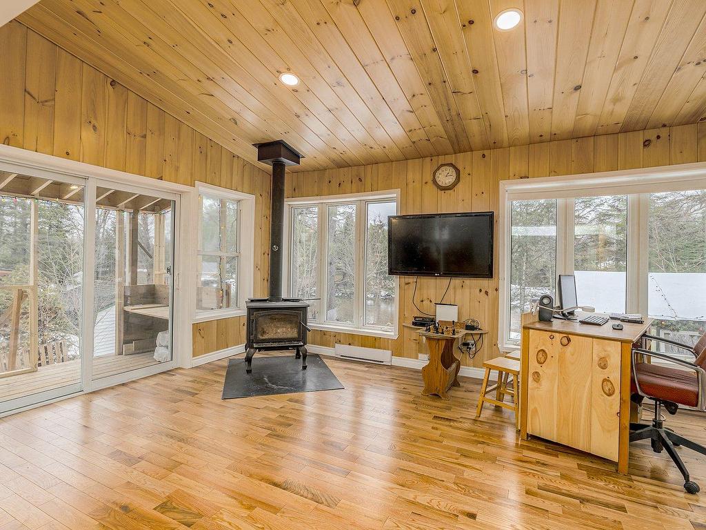 









130


Ch. Labrie

,
Bury,




QC
J0B1J0

